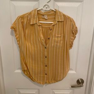 Casual Women’s button down